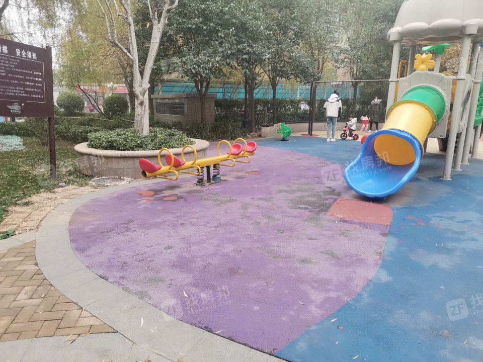 金正缔景城
